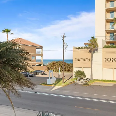 Coronado Get-Away At Fantasy Circle